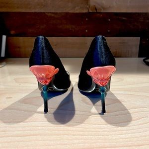 Black satin tulip Prada heels